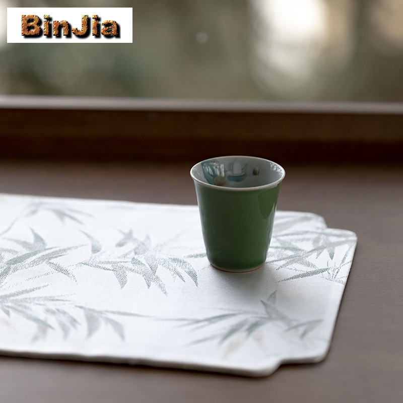 Brocade Embroidery Tea Table M - đánh giá và giá Embroidery Cloth