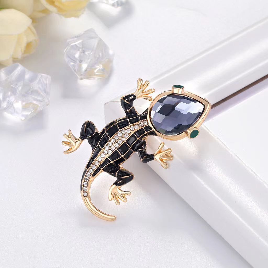 Diamond studded glass gecko br - đánh giá và giá Embroidery Fish