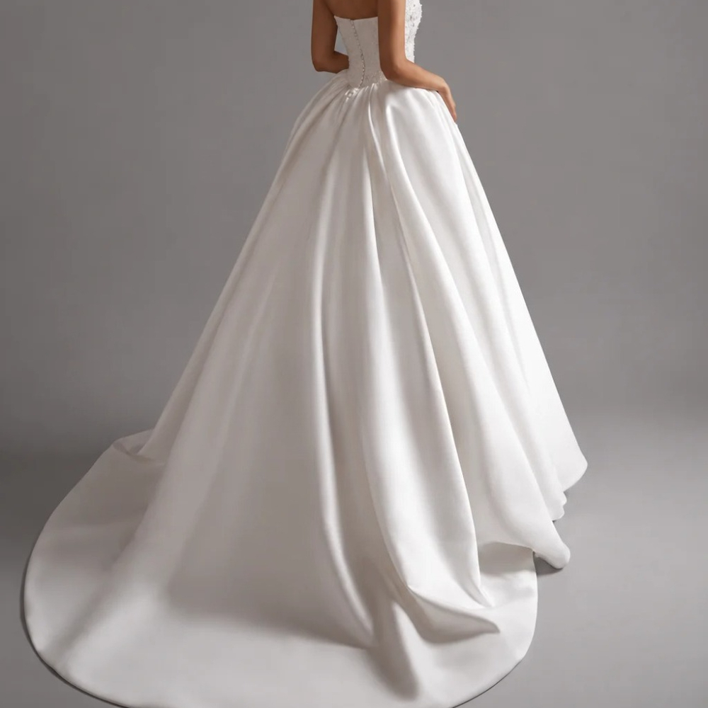 Customized Elegant Wedding Dre - đánh giá và giá Embroidery Online Design