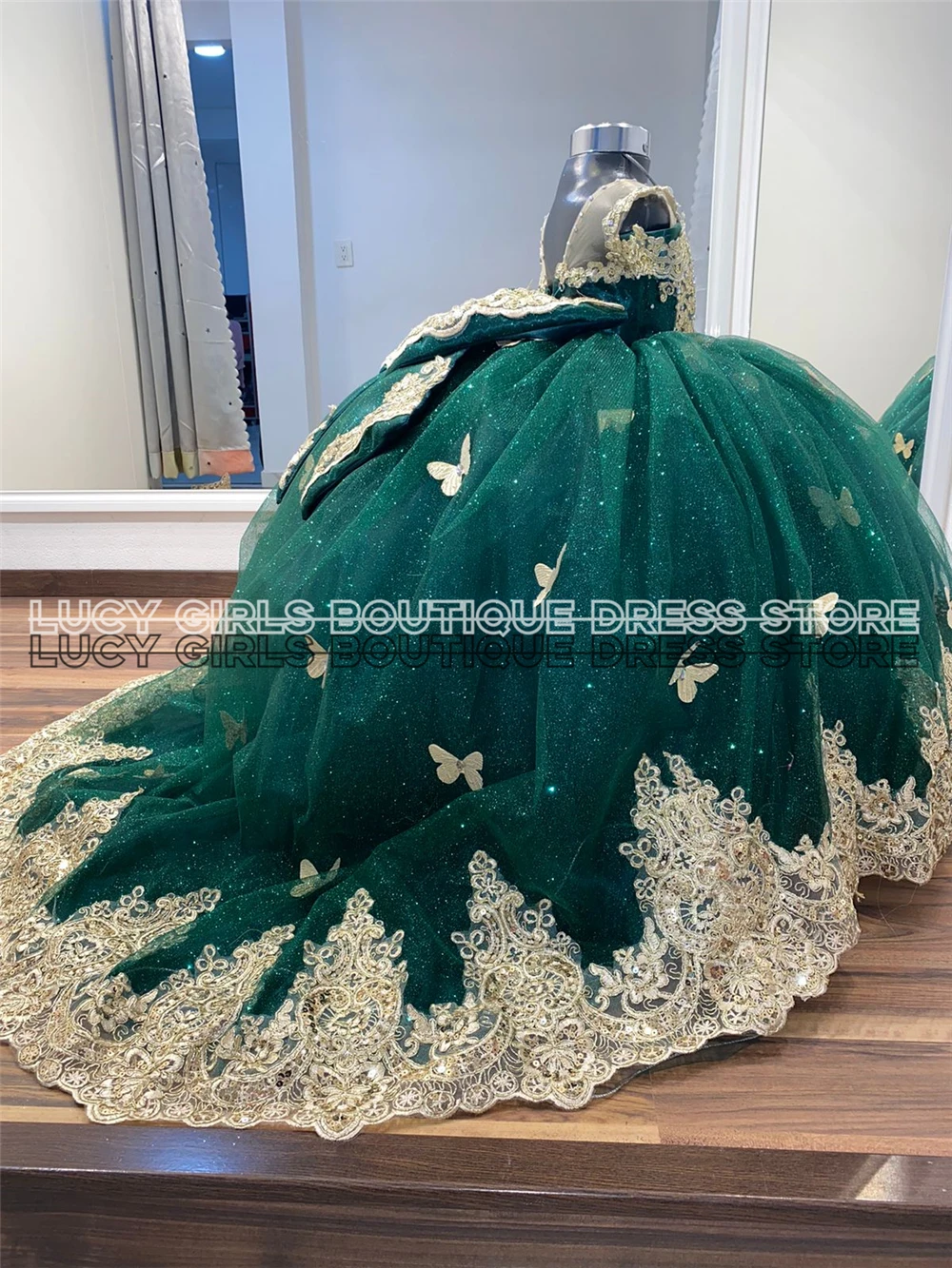 Quality Butterfly Applique Lov - đánh giá và giá Embroidery Yellow Flower