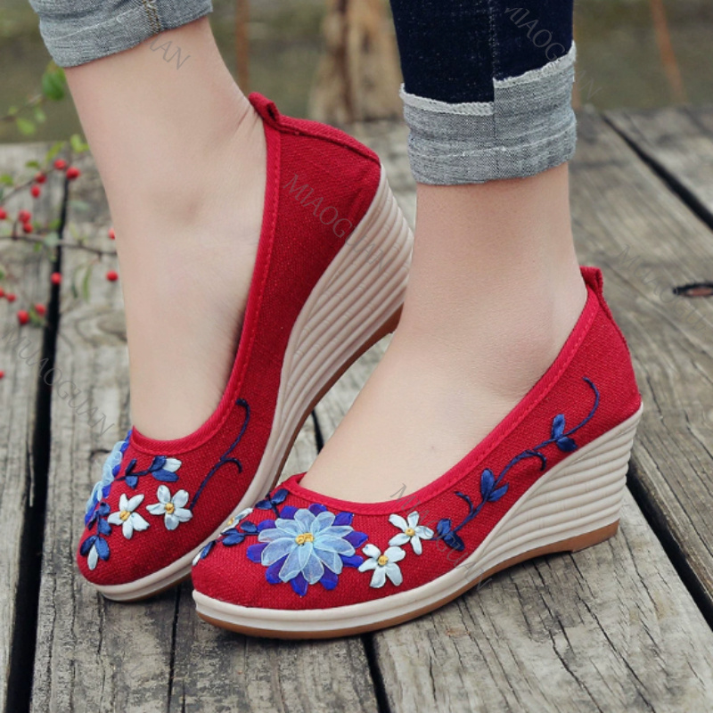 Embroidered Women Comfort Wedg - đánh giá và giá Embroidery Canvas