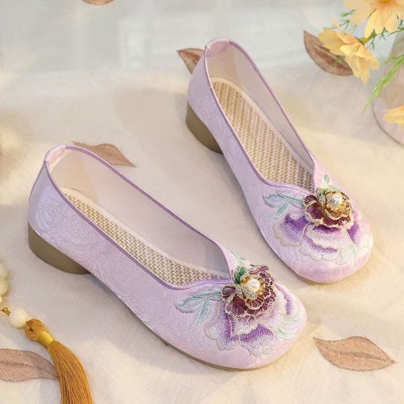 Woman Low Heel Embroidered Clo - đánh giá và giá Embroidery Canvas